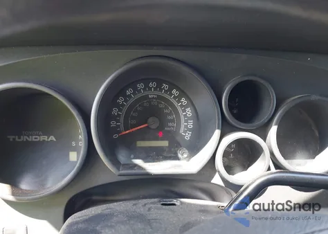 2010 Toyota Tundra Grade V6 z USA, uszkodzony, nr VIN 5TFRU5F1XAX021035